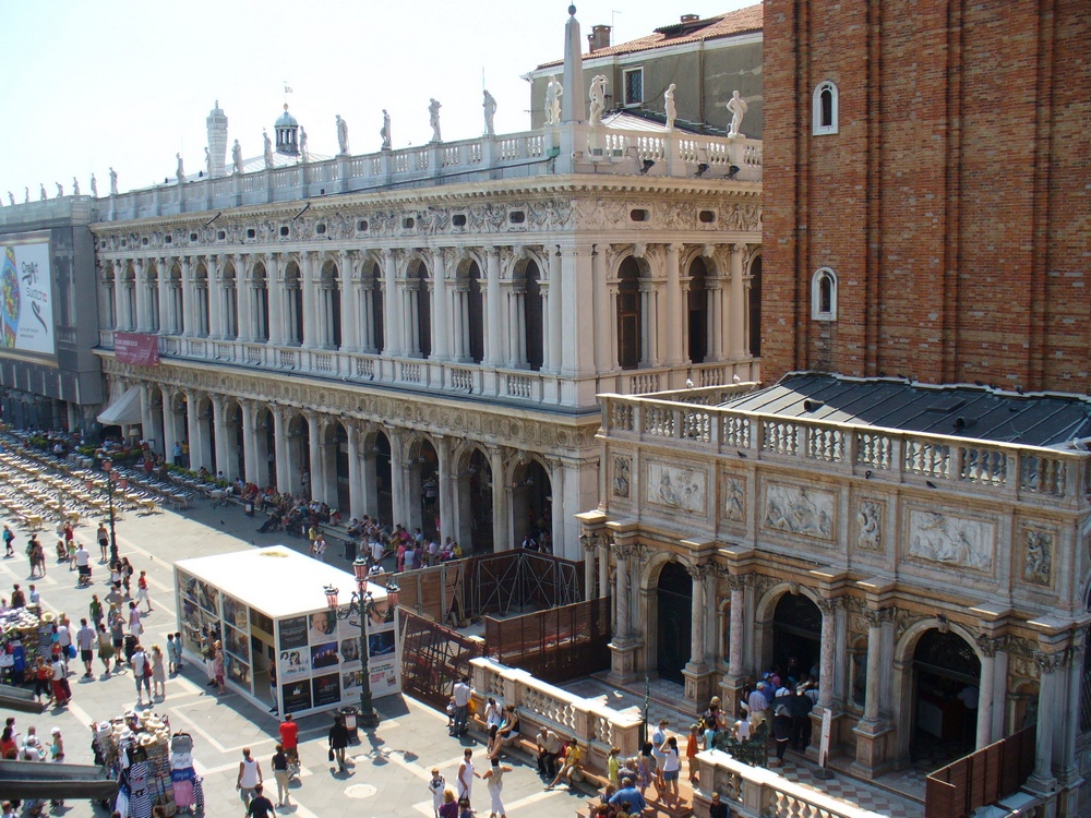 Национальная библиотека Марчиана на площади Св. Марка в Венеции